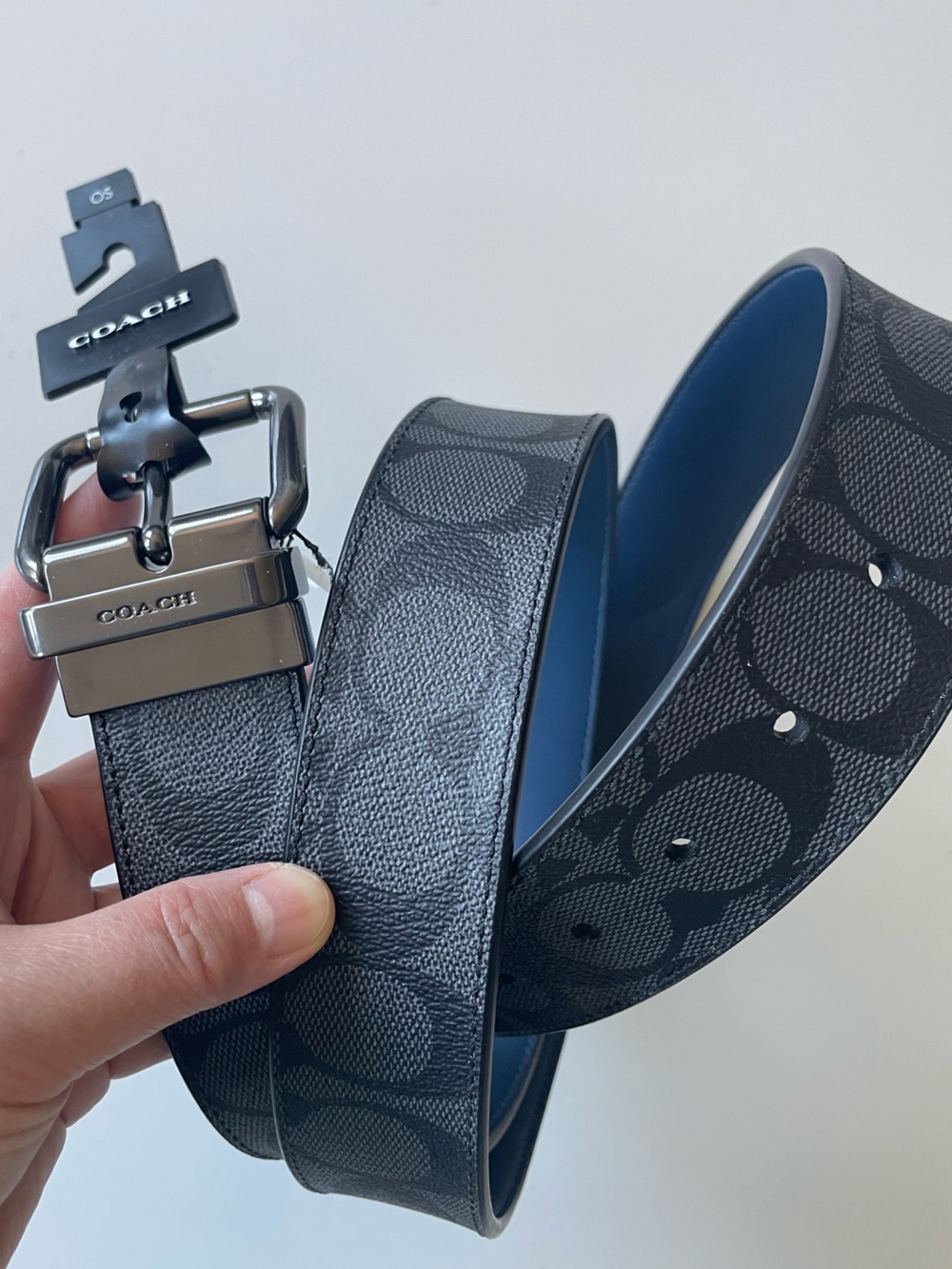 NWT Coach Men’s Belt Width 38mm Front Black Logo Gray , Back Blue Leather